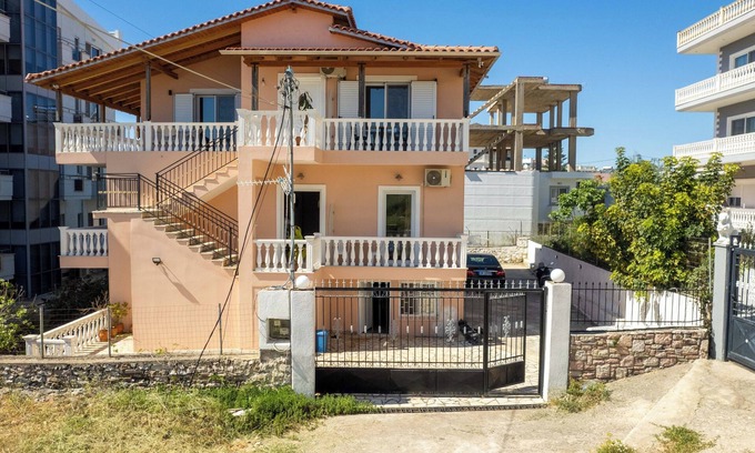 Ksamil Villa | Sunny Villa