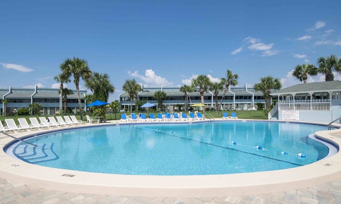 Sunnyside Condo | Sunnyside Beach & Tennis Resort #57