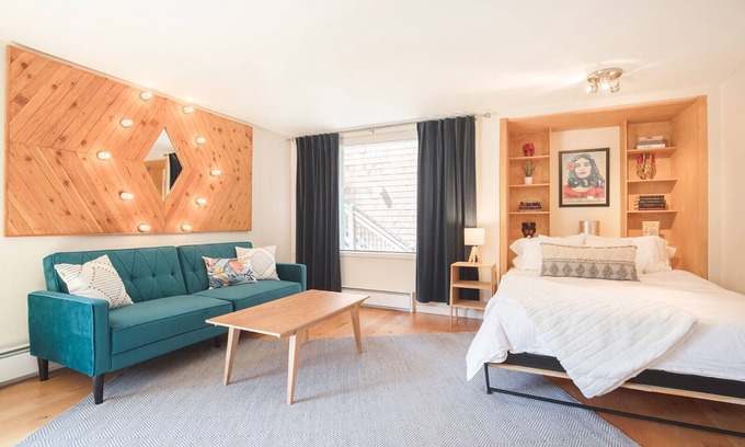 Telluride Condo | Sunnyside Studio w/hot tub!