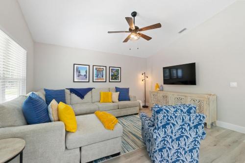 St. Augustine House | SunRay Cottage - Minutes to Downtown & Beaches