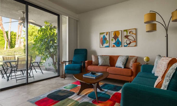 Palm Springs Apartment | Sunrise Alejo Hideaway