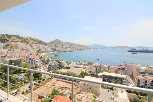 Qender House | Sunrise Apartment