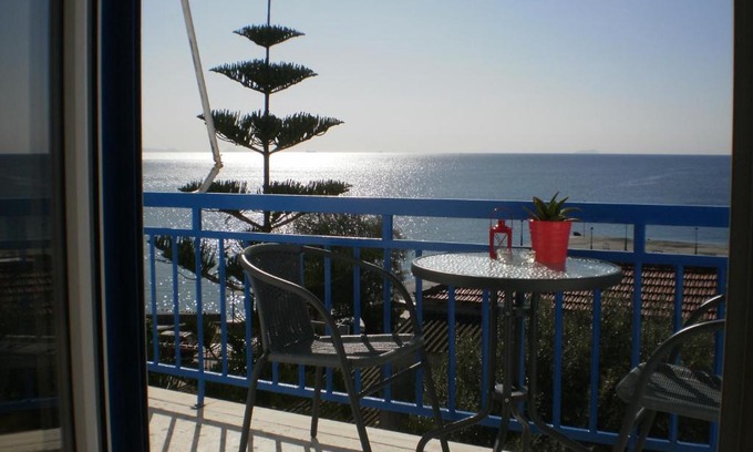 Agia Marina Apartment | Sunrise Flora