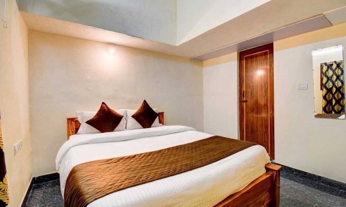 Mysore House | Sunrise Guest House - Urban Express