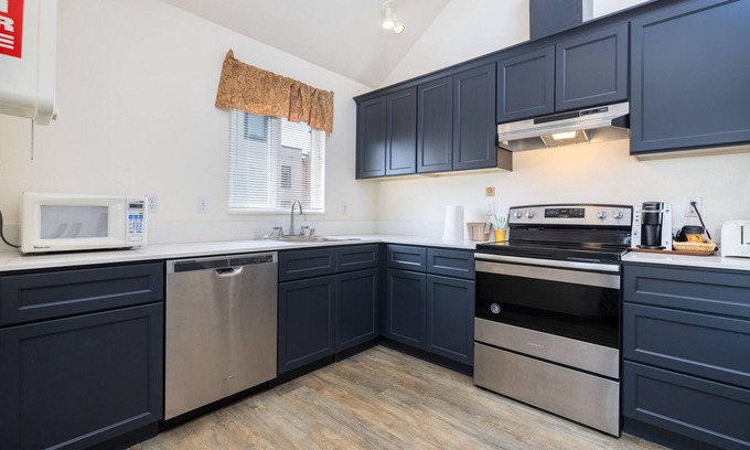 Anacortes Hotel | Sunrise Inn Villas and Suites