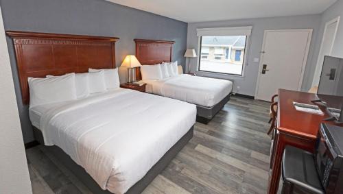 Williamstown Hotel | Sunrise Inn Williamstown