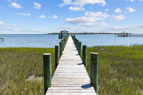 Marshallberg House | Sunrise Sound Cottage home