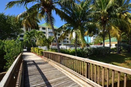 Key West Apartment | Sunrise Suites Paradise Escape #407