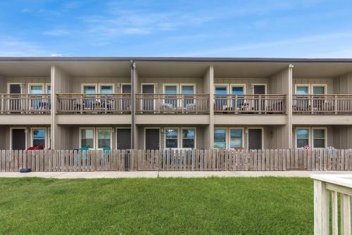 Port Aransas House | Sunrise Villas Condos