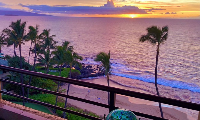 Wailea Condo | "Sunsational"Oceanfront Living& Views over your soft sand Beach just steps away.