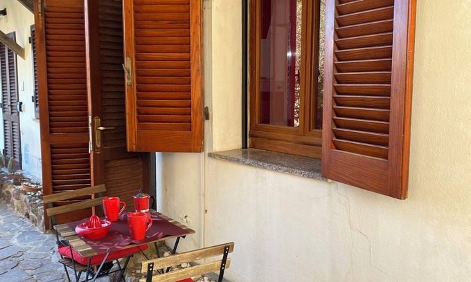 Calasetta Apartment | Sunset apartment.2 minutes from the sea.CINIT11108C200R9820