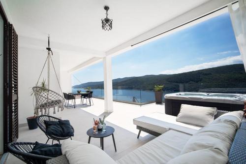 Rabac Apartment | SUNSET APARTMENTS RABAC