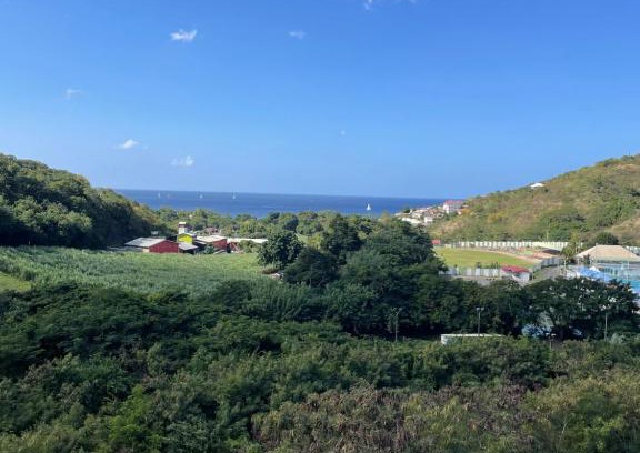 Le Carbet Apartment | Sunset Appart, T2 avec vue mer et plage à 1 km