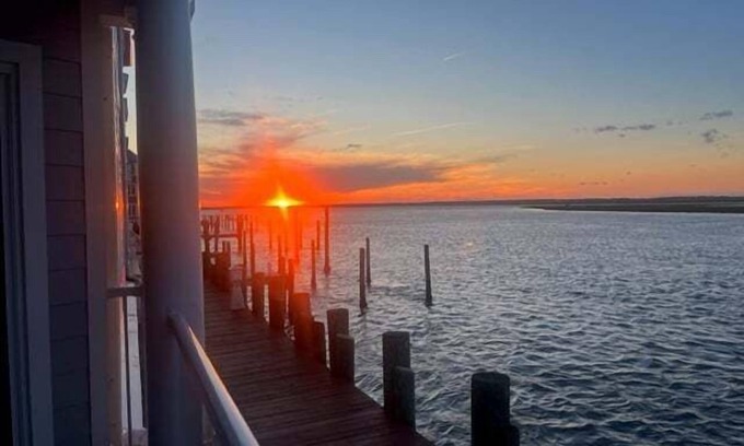 Chincoteague House | Sunset Bay Villa 119 - Waterfront; Shared pool!