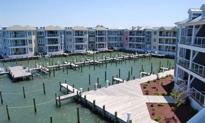 Chincoteague Condo | Sunset Bay Villa 210-Downtown Waterfront Sunsets