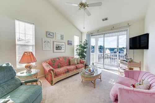 Sunset Beach Apartment | Sunset Beach Condo with Balcony, 5 Mi to the Ocean!