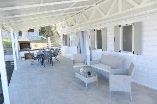 Nea Propontida House | Sunset Beach House