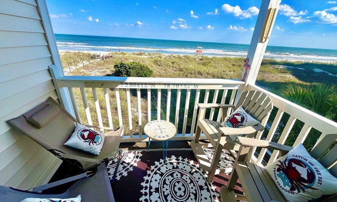 Crescent Beach Condo | Sunset Cove at Cresent Beach!