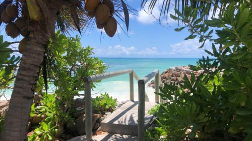 Anse Kerlan House | Sunset Cove Villa