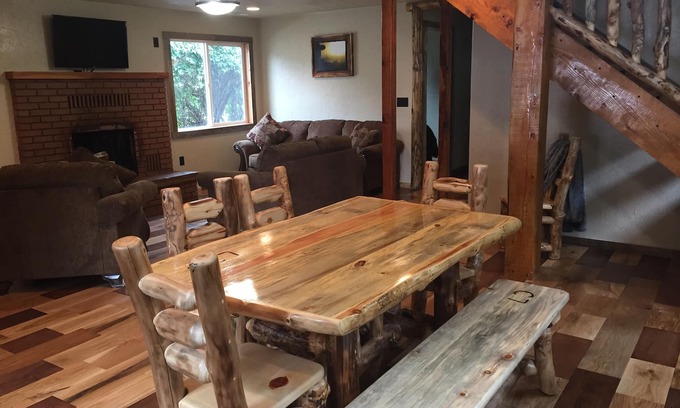 Orderville House | Sunset Cowboys Retreat