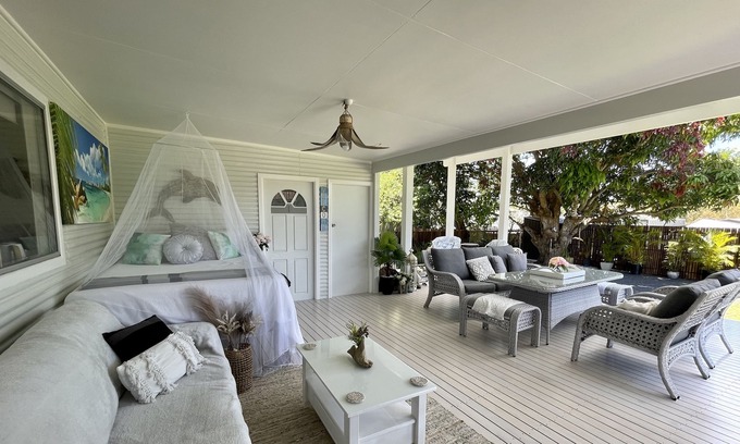 Iluka House | SUNset FEELing Waterfront Guesthouse