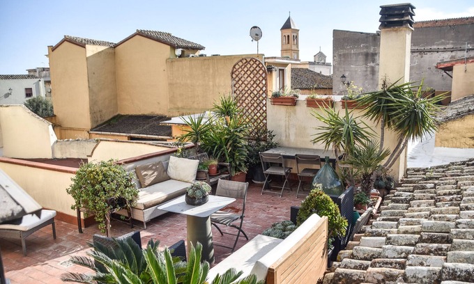 Province of Cagliari House | SUNSET HOUSE - Cozy fully equipped house with terrace close to Poetto Beach