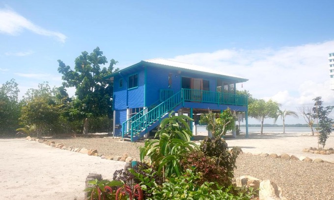 Placencia House | Sunset Lagoon Cabanas
