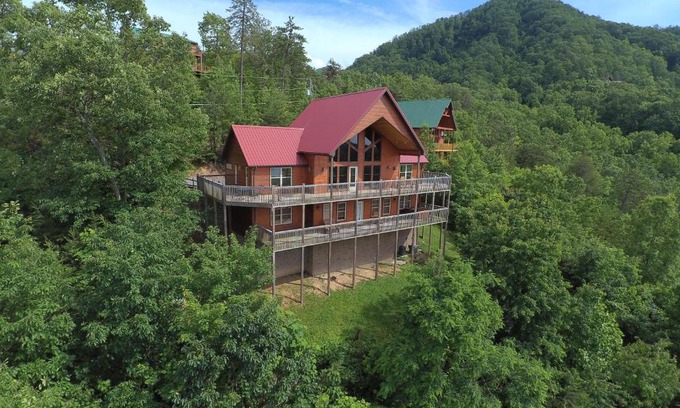 Wears Valley House | Sunset Magic Cabin
