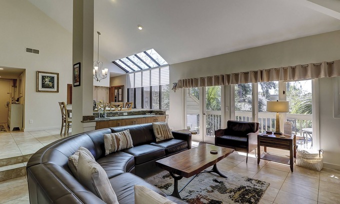 Palmetto Dunes Villa | Sunset Rentals | St. Andrews 1779 | Dog Friendly