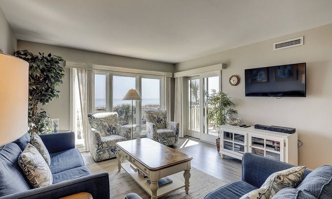 Hilton Head Island Villa | Sunset Rentals | Shorewood 304