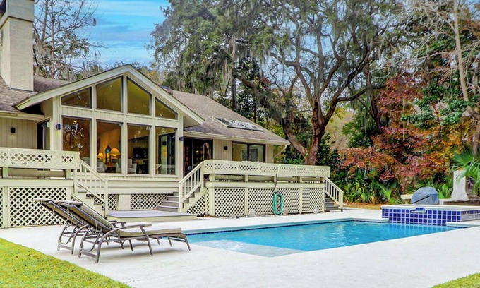 Shipyard Plantation House | Sunset Rentals | Gloucester 26