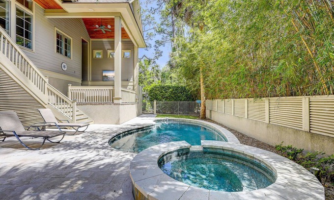 Sea Pines House | Sunset Rentals | Cedar Waxwing 1