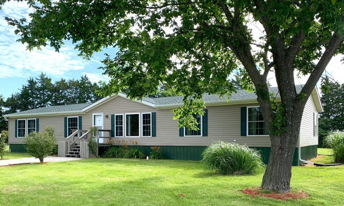 Leasburg House | Sunset Ridge perfect vacation home near Meramec River