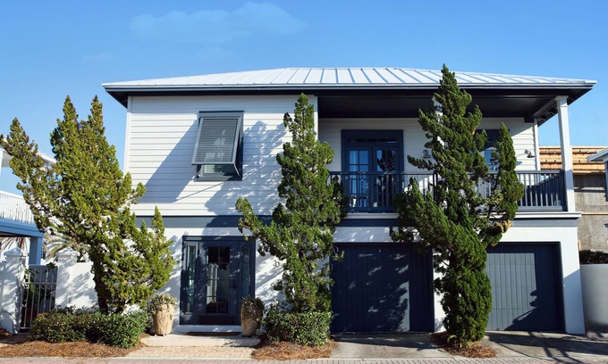 Rosemary Beach House | Sunset Veranda -100 Steps To The Beach and Pool Between Rosemary/Alys Beach