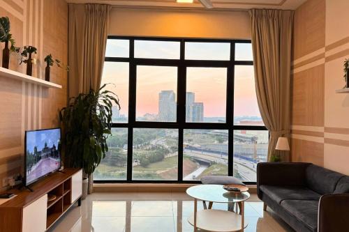Gua Apartment | Sunset View Stay at Conezion IOI