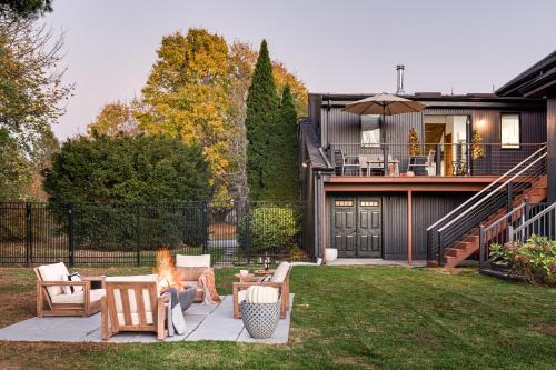 Portsmouth Apartment | Sunset View
