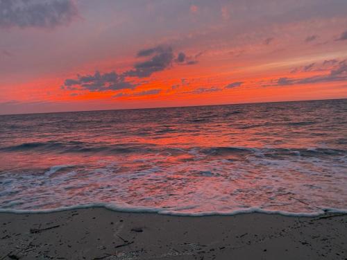 Villas House | Sunset Villas Cape May - Steps to Bay and Sunset