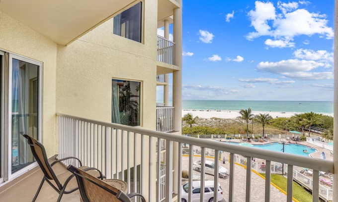 Treasure Island Condo | Sunset Vistas 411N- Fabulous 4th Floor condo