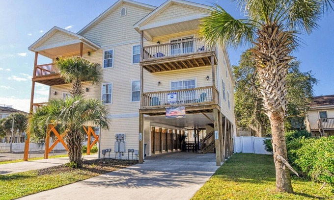 Garden City House | Sunsets Galore! 5 Bed, 4.5 Bath Home with Private Pool & Hot Tub