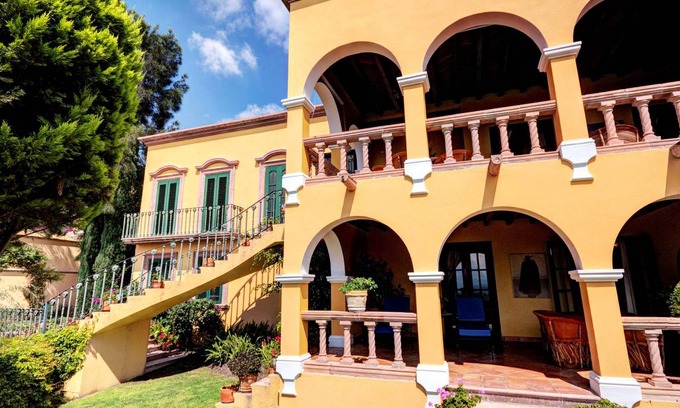 San Miguel de Allende House | Sunsets Overlooking the Town Into the Sierra Madre Mountains