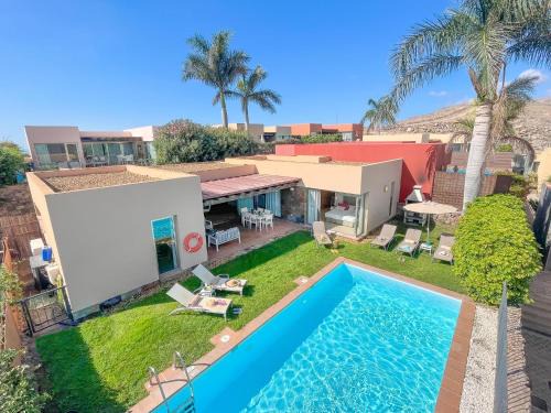 Salobre Villa | Sunshine by VillaGranCanaria