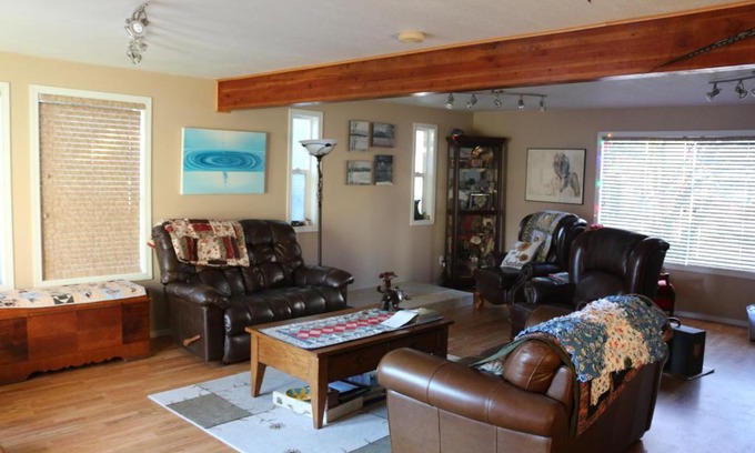 Seward Bed & Breakfast | Sunshine House Bed and Breakfast