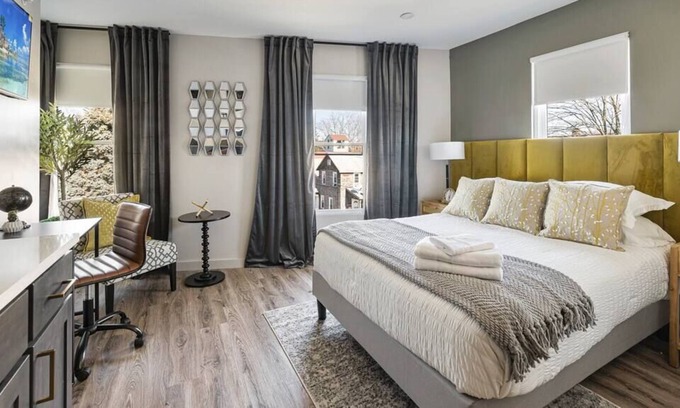 Middletown Condo | Sunshine Retreat: Cozy and Warm Studio