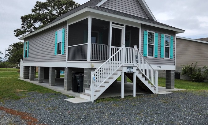 Chincoteague House | SUNSHINE & VITAMIN SEA IS CALLING!