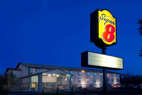Cortez Hotel | Super 8 by Wyndham Cortez/Mesa Verde Area