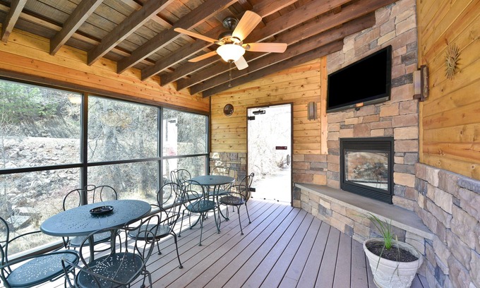 Deadwood Hotel | Super 8 by Wyndham Deadwood/Black Hills Area