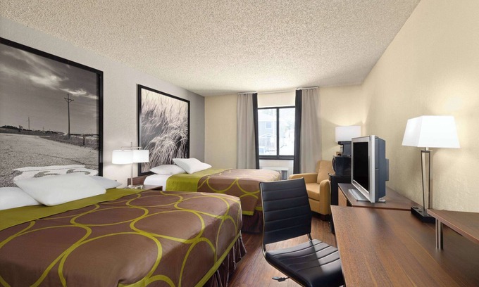 Dodge City Hotel | Super 8 by Wyndham Dodge City