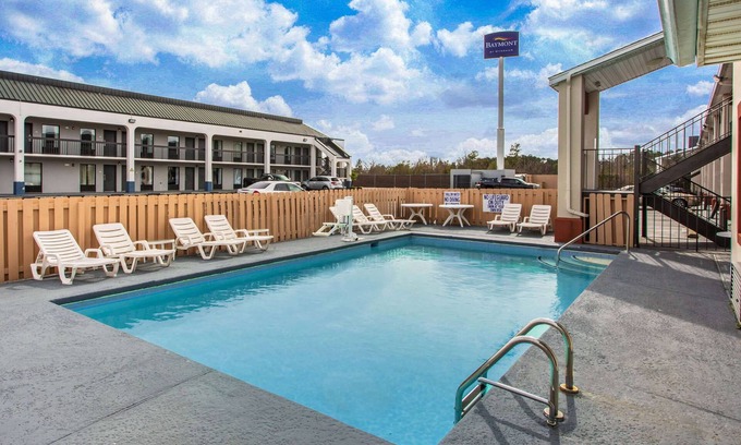 Florence Hotel | Super 8 by Wyndham Florence