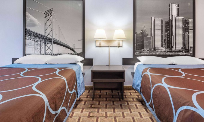Marysville Hotel | Super 8 by Wyndham Marysville/Port Huron Area