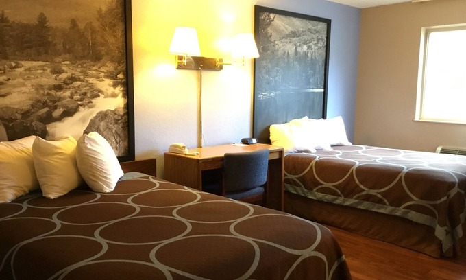 Newburgh Hotel | Super 8 by Wyndham Newburgh/West Point Near Stewart Airport